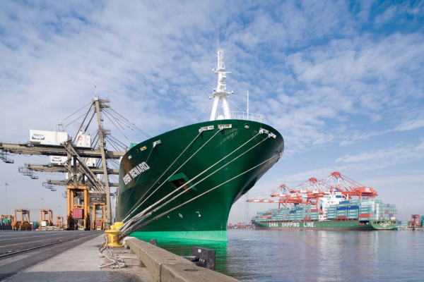 transporte marítimo