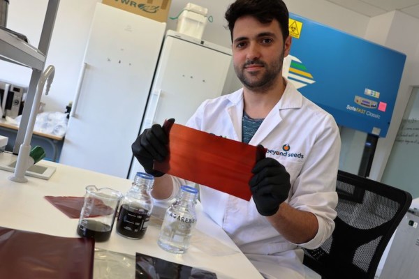 Beyond Seeds bioplástico Agarene®