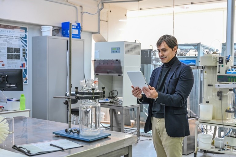 AINIA biblioteca digital