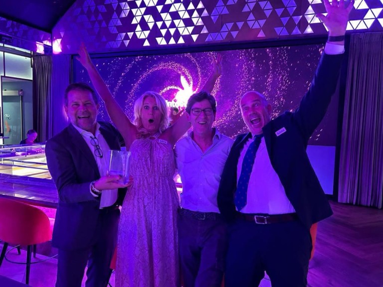 Cricket proveedor Bama