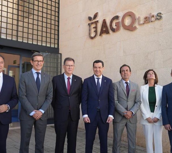 AGQ Labs 30 años