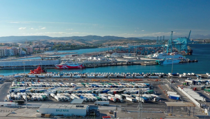 Puerto de Algeciras supera las 287.000 unidades de tráfico ro-ro