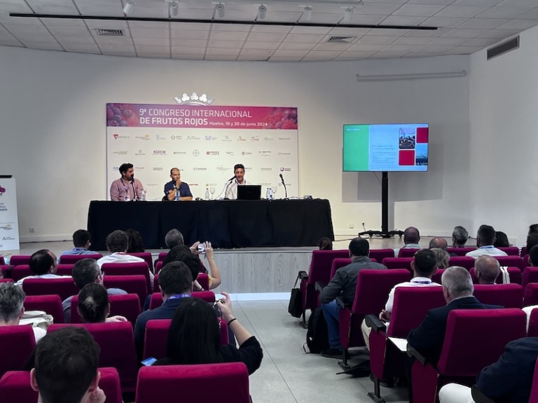 Congreso Frutos Rojos