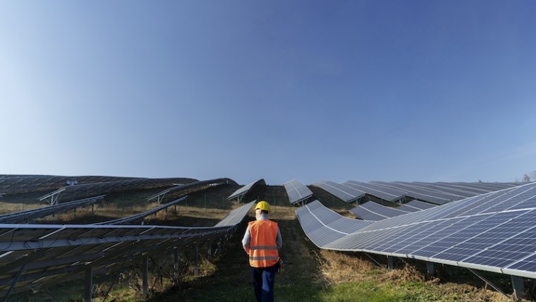 plantas solares suelo agrícola