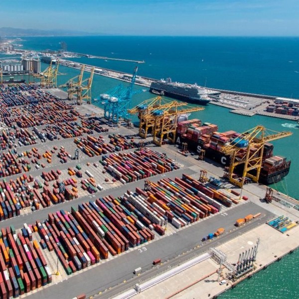 puerto de Barcelona TEUs