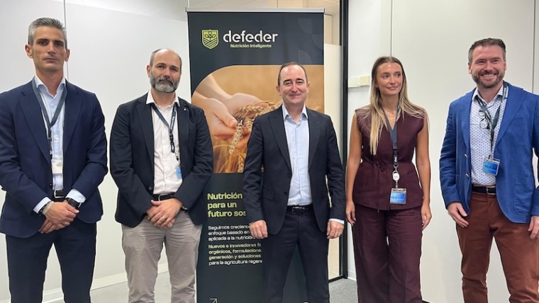 Defeder
