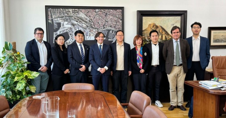 Puerto de Alicante China