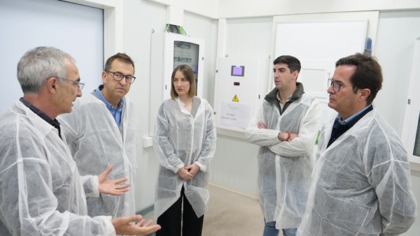 Visita del alcalde ejidense al centro de Enza Zaden