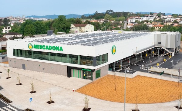 Mercadona abre su supermercado número 71 en Portugal