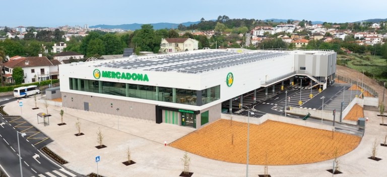 Mercadona abre su supermercado número 71 en Portugal