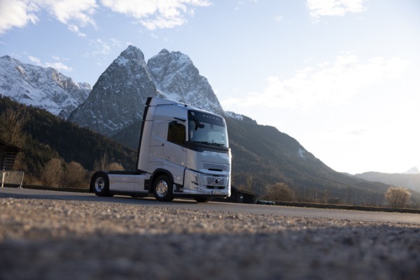 Volvo Trucks obtiene 5 estrellas en la prueba de Euro NCAP