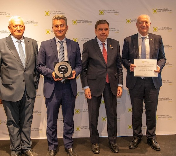 Anecoop, reconocida Cooperativa del Año