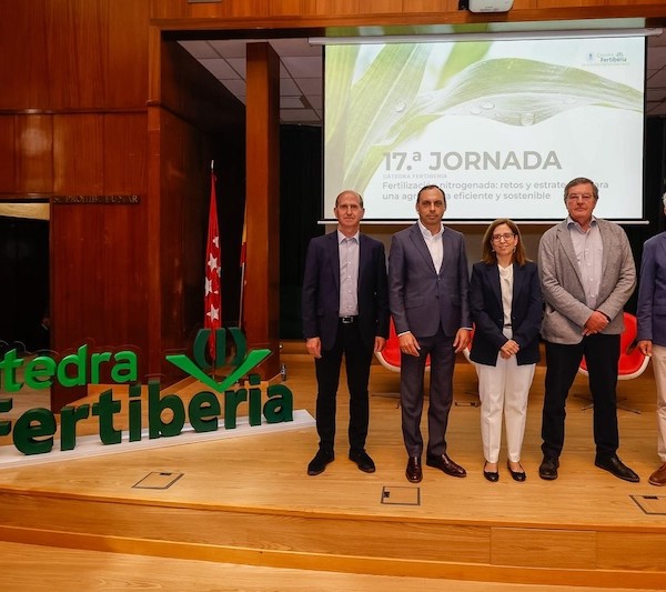 La salud del suelo y el uso eficiente de recursos, a debate en la Cátedra Fertiberia