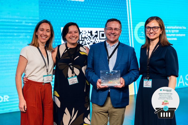 (De izquierda a derecha) Esther Marinas, Marketing Manager Europe; Enrique Guío, Market Manager Iberia; Nele Moorthamers, Head of Marketing of Europe and North America; María Castells, Marketing Manager Iberia.