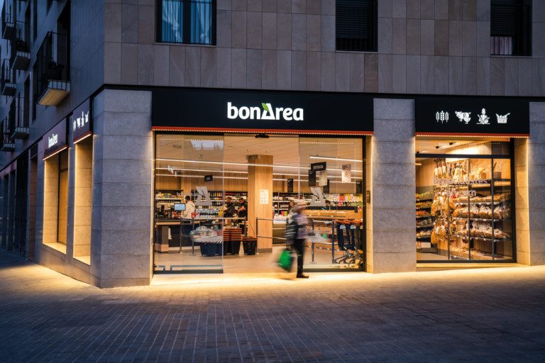 bonÀrea se abre espacios en Valencia y Aragón