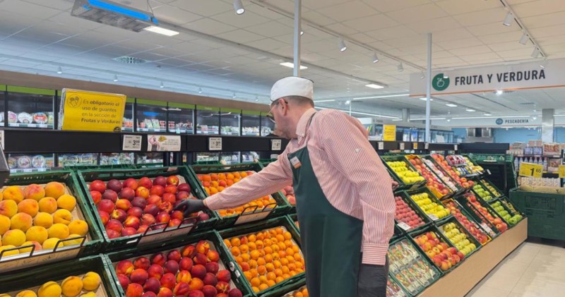 Consum comprará más de 8.700 Tn de fruta de hueso nacional este verano, un 11 % más
