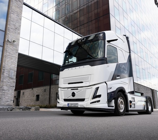 Volvo FH Aero Edition