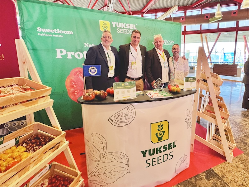 Yuksel Seeds pone en valor el tomate asurcado en el Tomato Congress de Granada